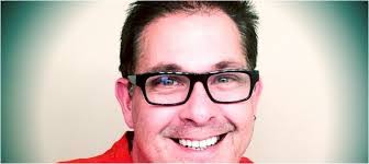 Trent Reynolds's Instagram, Twitter & Facebook