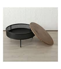 Façon camping, cette table en bois et en métal de l'éditeur house doctor est conçue avec des pieds pliants. Round Coffee Table Black Metal And Wood