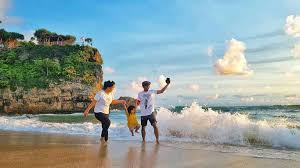 Pantai gandoriah pariaman sumatera barat #pantaigandoriah #diarydimura. Daftar Destinasi Wisata Pantai Terbaik Mongotrip
