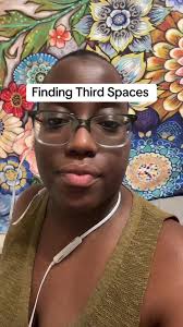 Lou Noel I Content Creator (@lounoell)