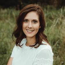 Military PCS Moves: Top Veteran Real Estate Agents in Kansas