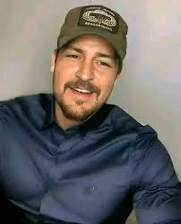 All I want for Christmas is... my favorite OTH Cast Member! Make sure you  wear this cutie ash grey crewneck featuring a Christmas wreath so they know  exactly what to get you,