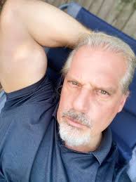 Hi all, newly single and happy to join the group… live in Queens yet spend  most of my time there and Long Island…