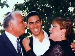 מאז היא מרצה בקרב בני נוער וחיילי צהל. ×ž×¨×™× ×¤×¨×¥ By Krausnoam On Emaze