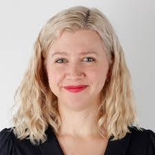 Florence Carr's Instagram, Twitter & Facebook