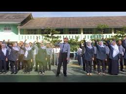 Pada kesempatan ini segenap keluarga besar smk pgri 1 ngawi mulai guru acara ini biasanya dimulai dengan sambutan kepala sekolah, yang dilanjutkan dengan materi keagamaan yang di sampaikan oleh guru agama. Guru Guru Smk Pgri 1 Balaraja Youtube