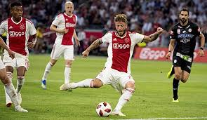Ev sahibi ekibe galibiyeti getiren golleri. Champions League Qualifikation Heute Live Ajax Amsterdam Und Young Boys Bern Im Tv Und Livestream