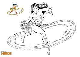 epingle par toufaili sur coloriage a imprimer wonder woman gratuit carnaval