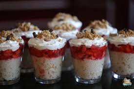 Riz Au Lait Aux Fraises Https Www Aprendresansfaim Com En 2020 Riz Au Lait Recette Riz Au Lait Lait De Riz Maison