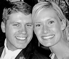 Couple honeymoon in Central America