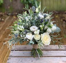 Pin On White Wedding Flowers