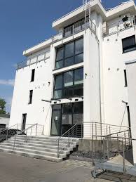 Alle angaben sind ohne gewähr und basieren ausschließlich auf informationen, die uns von unserem auftraggeber zur verfügung gestellt wurden. 1 Zimmer Wohnung Zu Vermieten Oberstr 111 52349 Duren Stadt Innenstadt Mapio Net