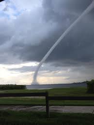 Partly cloudy with lows from the upper 50s to upper 60s. Tampa Waterspout Oldsmar Tampabay Waterspout Weather Pic Twitter Com Wk23oou1gb Wild Weather Tampa Bay Area Tampa Bay Florida