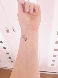 Love My 2 Hearts Wrist Tattoo One For Each Child On The Veins To My Heart Small Heart Tattoos Simple Wrist Tattoos Heart Wrist Tattoo