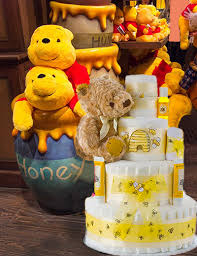 My favorite gift for baby showers or expecting mothers are diaper cakes. Free Diaper Cake Instructions Make Your Own Baby Diaper Cake