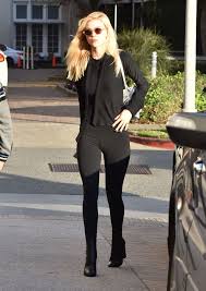 Peltz was born in westchester county, new york, the daughter of billionaire businessman nelson peltz. Nicola Peltz And Sofia Richie Shopping At Maxfield In West Hollywood 1 6 2017 Celebmafia