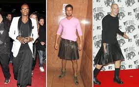 Ο σάκης ρουβάς (το πραγματικό του όνομα είναι αναστάσιος ρουβάς) γεννήθηκε στο μαντούκι της κέρκυρας στις 5. Me Shmaia Moy Mia Foysta Pics E Stage Gr