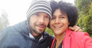 Cesar Reta's Instagram, Twitter & Facebook