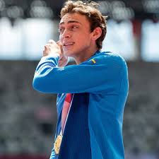 Armand duplantis franska konkurrent i stavhoppet, renaud lavillenie, har stött på trubbel i sin uppladdning inför os, och nu kan de olympiska spelen vara i fara. Vptsxzapevrjlm