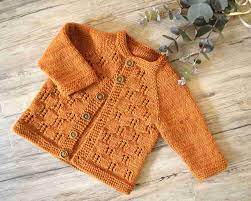 Completely free knitting patterns and free crochet patterns online. 25 Best Knitting Patterns For Baby Clothes Accessories