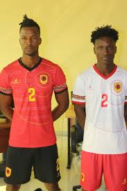 O equipamento principal terá como cor dominante o vermelho na camisola. Seleccoes Apresentados Novos Equipamentos Das Seleccoes Nacionais