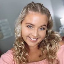 Mackenzie Sharp (@kenziee_sharp)