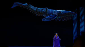 حضور أوبرا زرقاء اليمامة يشيدون بلوحة فنية بصرية تخطف الأنفاس