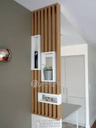 1.partisi ruang tamu aluminium terkadang ada rumah yang ruang tamu dan ruang keluarga menyatu / ruang tamunya itu langsung tembus pemandanganya ke ruang dapur, gak enak bangetkan pemandangan yang seharusnya tidak di lihat oleh orang jadi keliatan. Jual Penyekat Ruangan Minimalis Jati Harga Murah