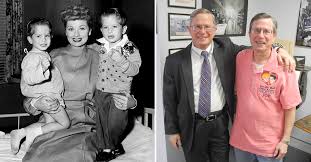 Julia's relationship to desi jr. Here S What Happened To The Twins Who Played Little Ricky On I Love Lucy