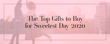Romance can be sensed already in the air. Top Gifts To Buy For Sweetest Day 2021 Ode A La Rose