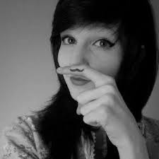 Sophie Beard (@ThatGirlSophieB)