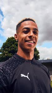 Omari Hutchinson is bringing new energy to football 🫡 @PUMA ✨ #itfc  #chelsea #omarihutchinson #pumafootball