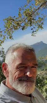 Love it when scammer gets mad you posted his page/info . Then deleted his  page lol