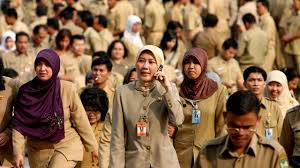 Tapi dia masih terlihat kekar , berotot. Begini Gambaran Baju Dinas Teranyar Pns Bisnis Liputan6 Com