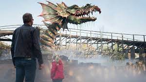 En met wie heb ik de eer? vroeg de draak. Joris En De Draak Wooden Roller Coaster Efteling