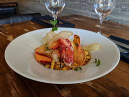 Hôtel restaurant de la gare de nangis. Ket Chose The Pirates And Their Latest Treasure In Limoilou