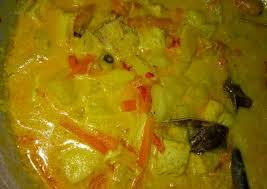 Nah, untuk kesempatan kali ini kami akan mengulas resep membuat soto ayam kuah kuning yang begitu sedap. Resep Sayur Kuning Kentang Tahu Wortel Sederhana Oleh Linda Andini Cookpad