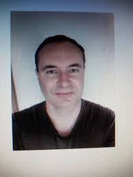 Optical Illusion of a Tomato