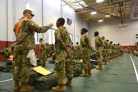 The first couple of days are filled with learning the basics of being in the military like standing at attention, reciting your general orders and learning proper military dress. Army Delays Recruit Movement To Basic Training Offers Incentive Pay Article The United States Army