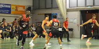 Photo Basket-ball (Nationale 3). Villeneuve et Grandfonds pour enchaner ...