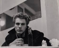 Famous in the Fifties: Daniel Farson at the National Portrait Gallery