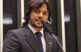 Últimas noticias, fotos, y videos de fabio faria las encuentras en el comercio. Congresso Adota Ministro Fabio Faria Como Articulador Com O Governo