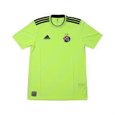 Osim najvećeg izbora artikala čeka te i besplatna dostava u hrvatskoj. Dres Adidas Dinamo 18 19 Cf0685 Zuti Rost Sport