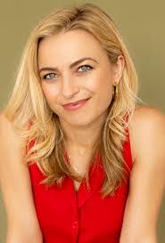 Caitlin Pitt's Instagram, Twitter & Facebook