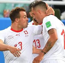 Die schweiz schlägt die türkei in baku im letzten gruppenspiel mit 3:1. Shaqiri Beschert Schweiz 2 1 Gegen Serbien Welt