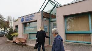 Cette fiche présentant point accueil caf est disponible à l'intérieur de lescreches.fr en parcourant les listes suivantes : Dans La Manche Fini L Accueil Spontane A La Caf Saint Lo Maville Com