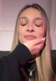 Sonia Cleary's Instagram, Twitter & Facebook