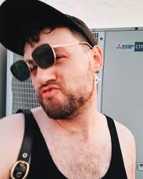 David Thomas Coons (@davidtcoons) • Instagram photos and videos