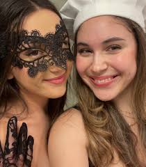 🧛🏼‍♀️🖤