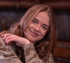 Like father, like daughter